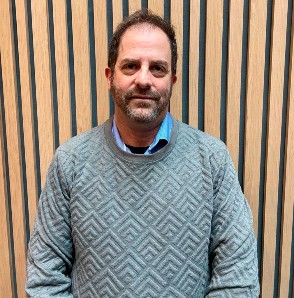 Jonathan Ofir er dansk-israeler og følger retssagen mod den danske stat.